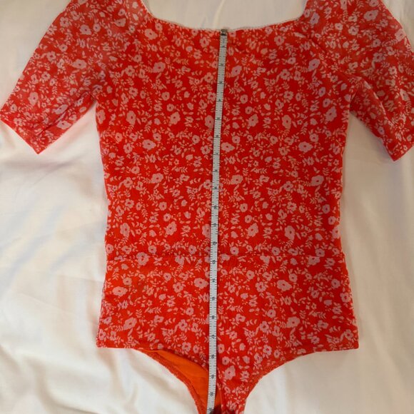 Elodie Orange Floral Mesh Wrap Bodysuit (M) – Stretchy Form-Fitting - Picture 13 of 16